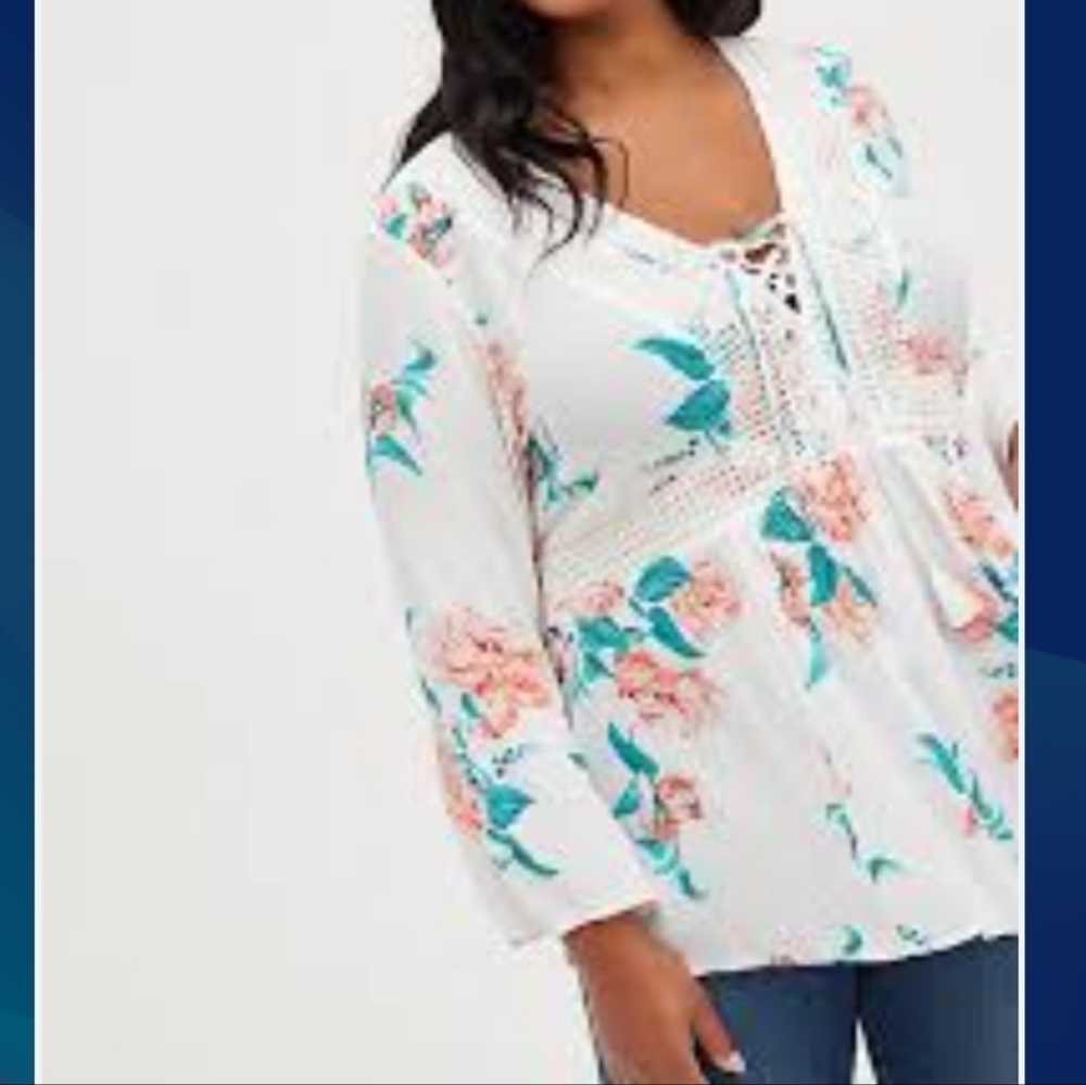 Torrid (Size 00) Floral Babydoll Gauze Crochet Trim Tassel Blouse